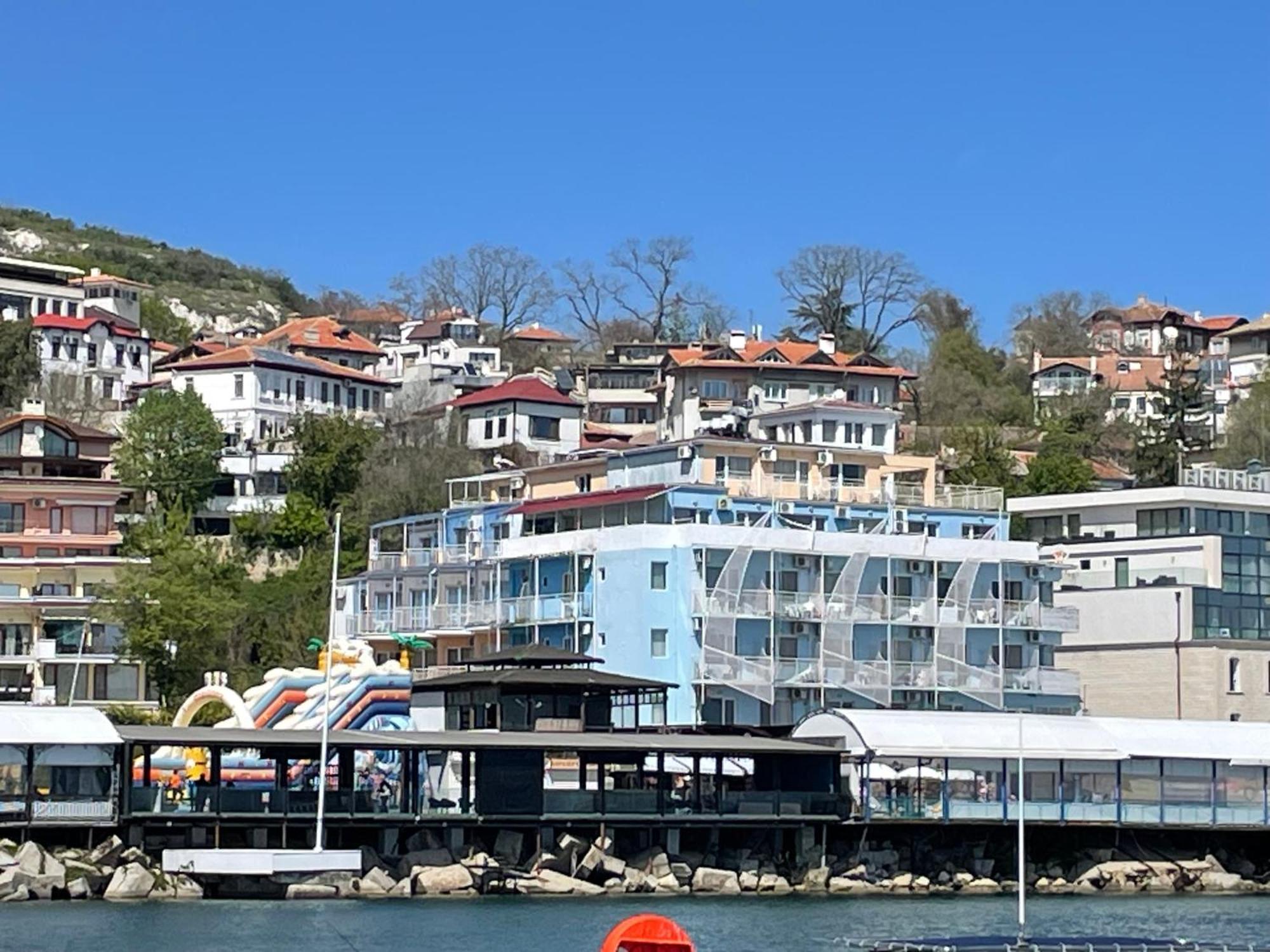 Lotos Hotel Balchik Eksteriør billede