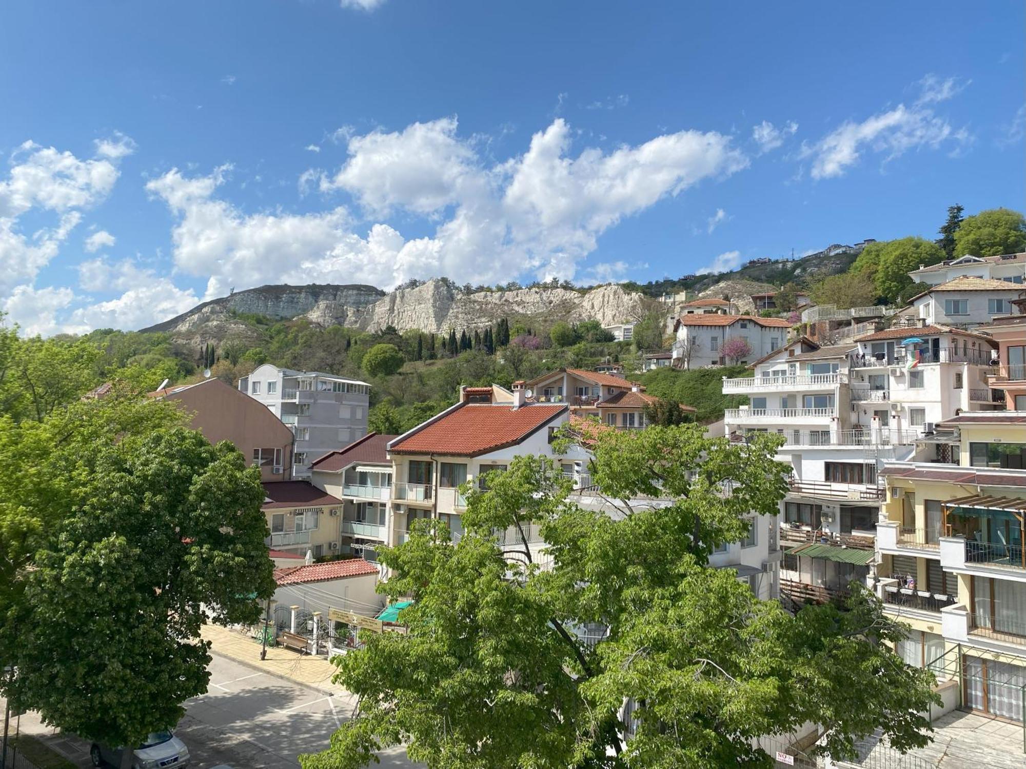 Lotos Hotel Balchik Eksteriør billede